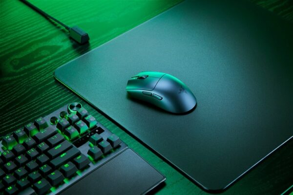 Razer Viper V3 Pro Belaidė žaidimų pelė RF Wireless + USB-C, 35000 DPI, Juoda - Image 10